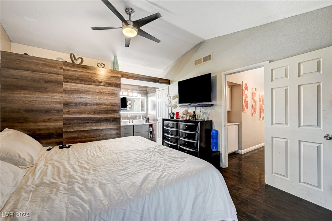 1690 Autumn Rust Drive