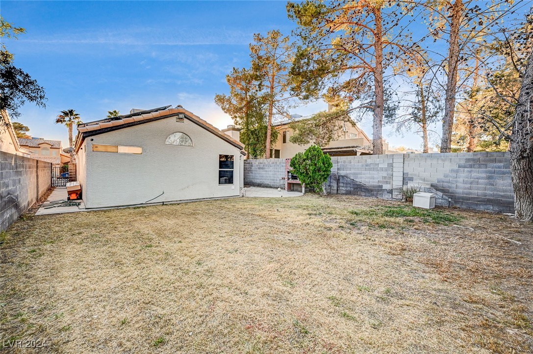 1690 Autumn Rust Drive