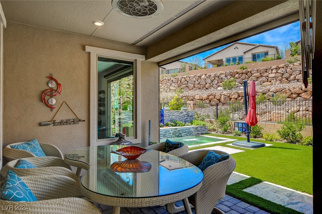 41 Sun Mirage Avenue