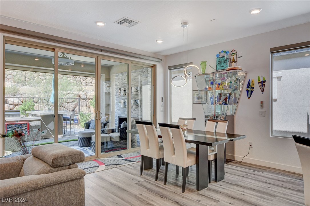 41 Sun Mirage Avenue