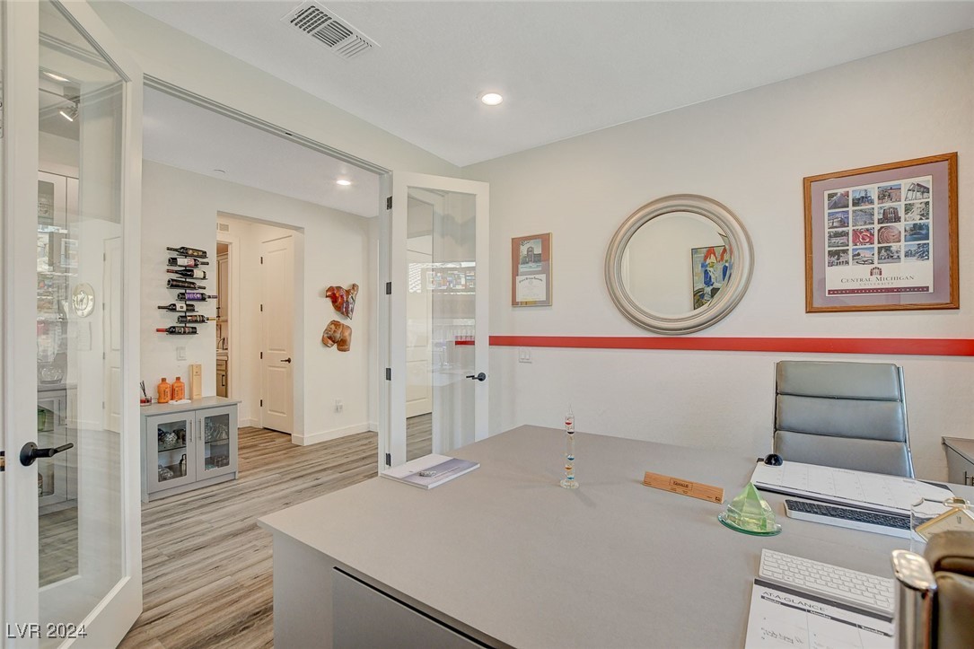 41 Sun Mirage Avenue