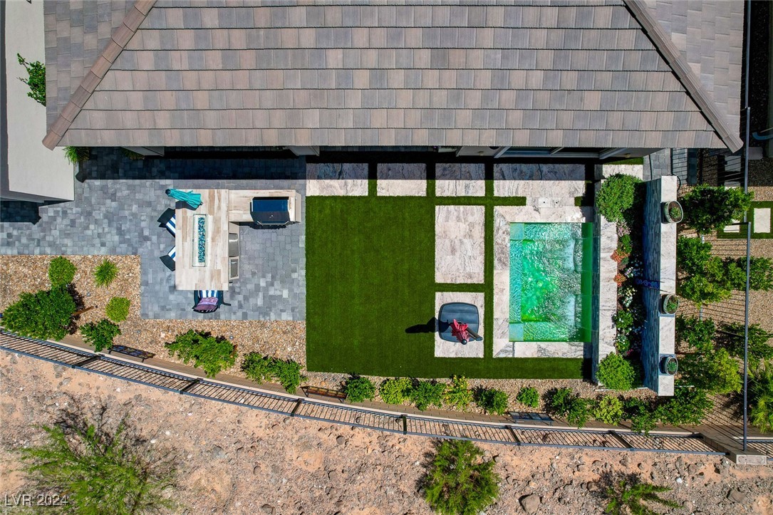41 Sun Mirage Avenue