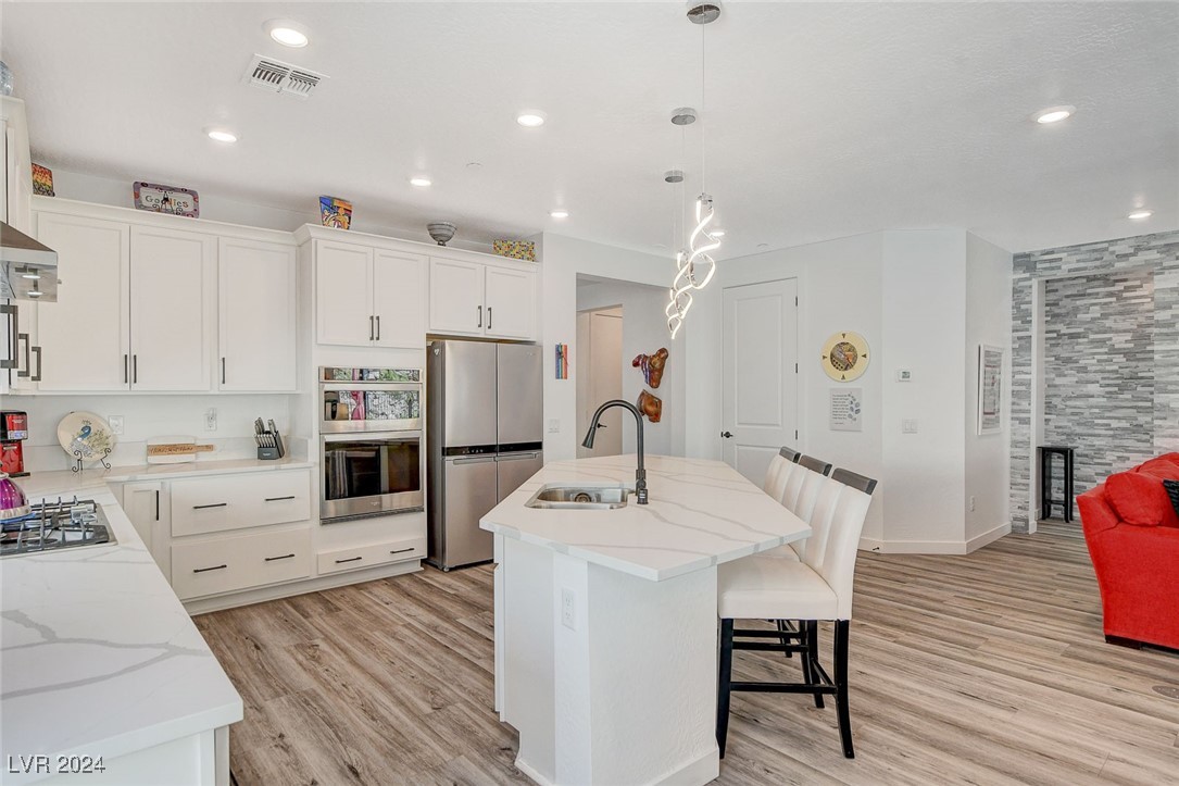 41 Sun Mirage Avenue
