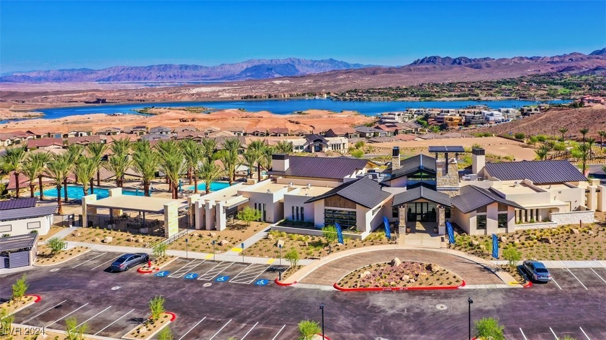 41 Sun Mirage Avenue