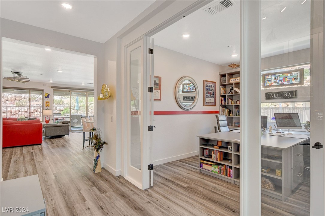 41 Sun Mirage Avenue