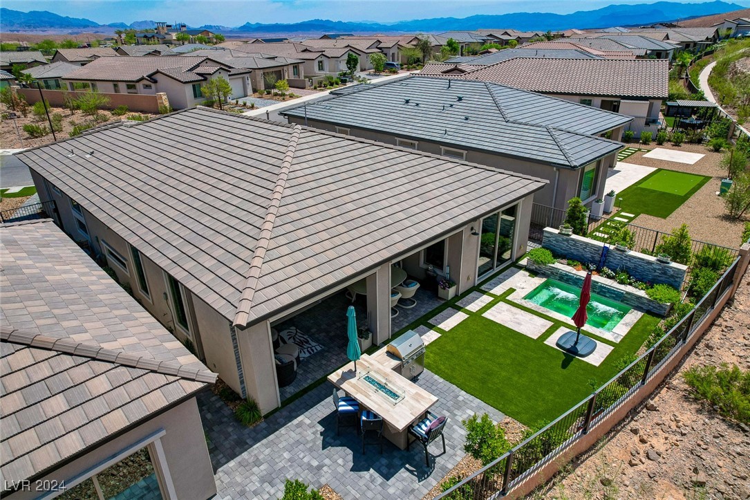 41 Sun Mirage Avenue