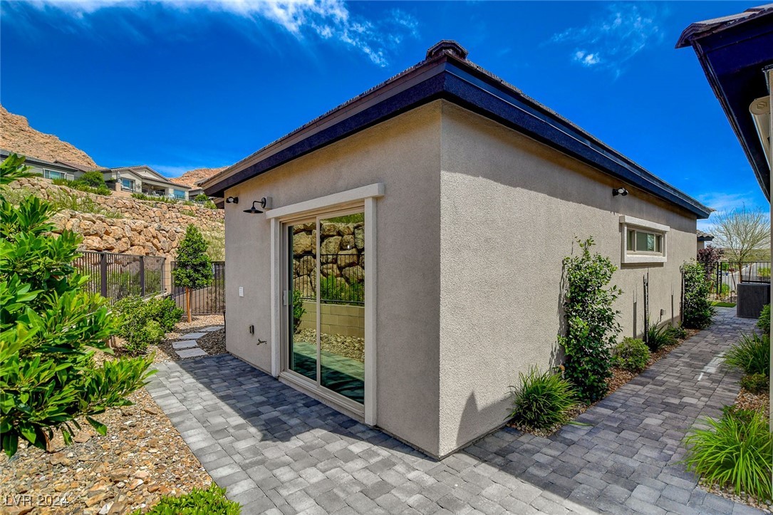 41 Sun Mirage Avenue
