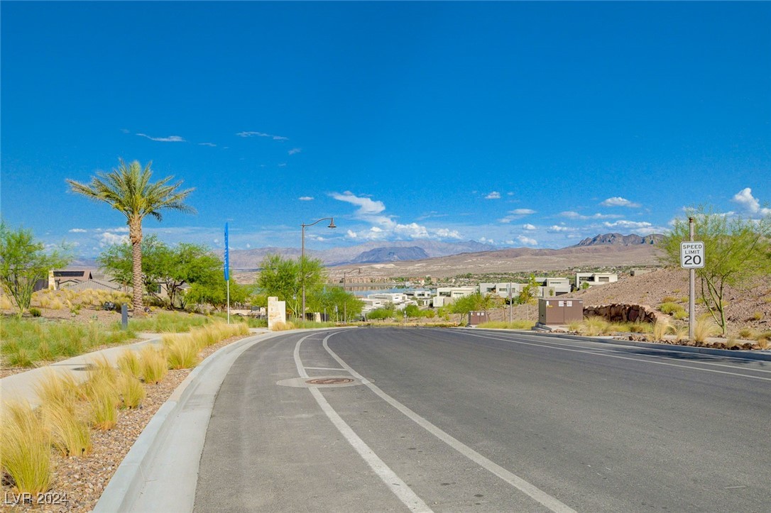 41 Sun Mirage Avenue