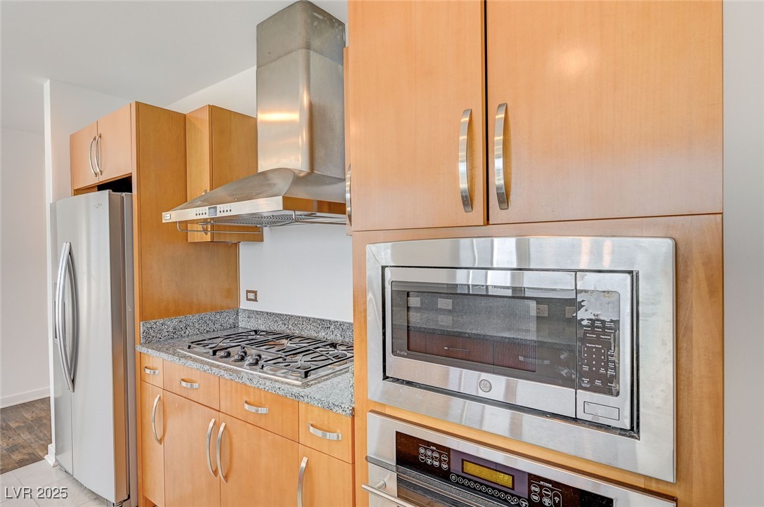4575 Dean Martin Drive 1108