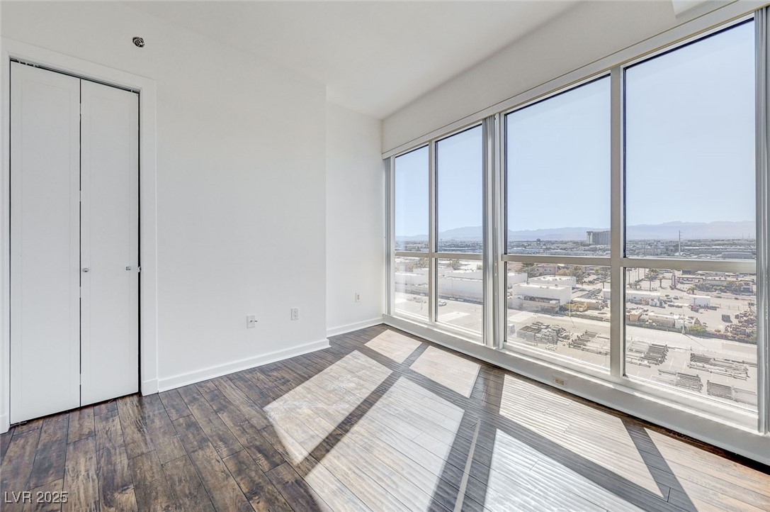 4575 Dean Martin Drive 1108