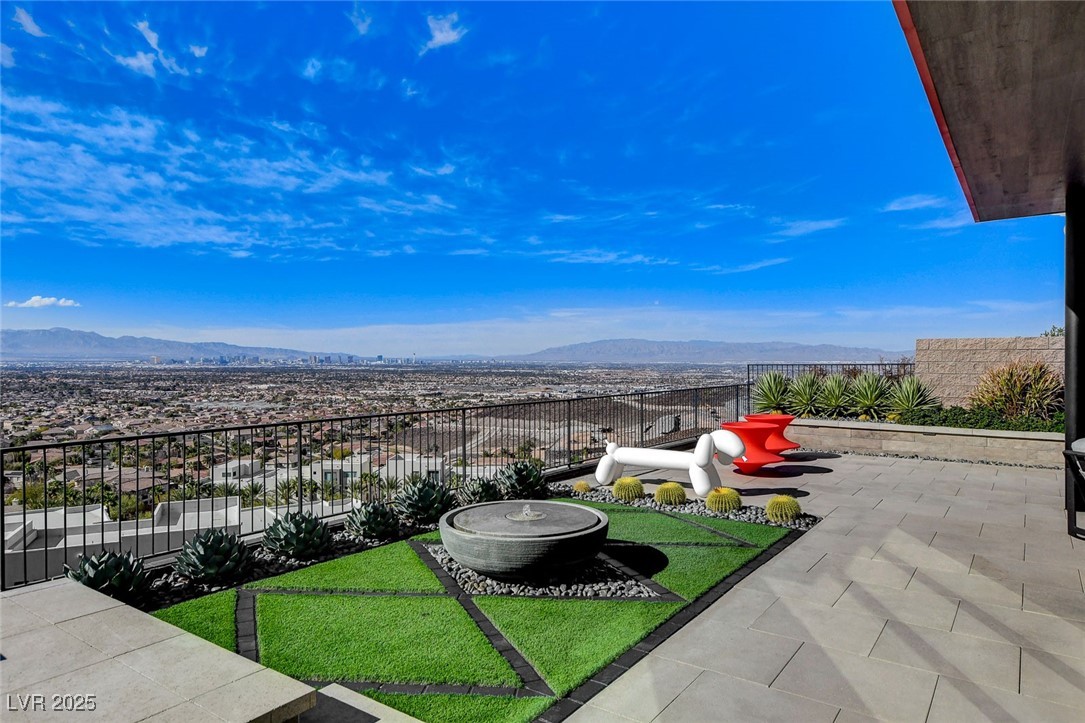 431 Tranquil Peak Court