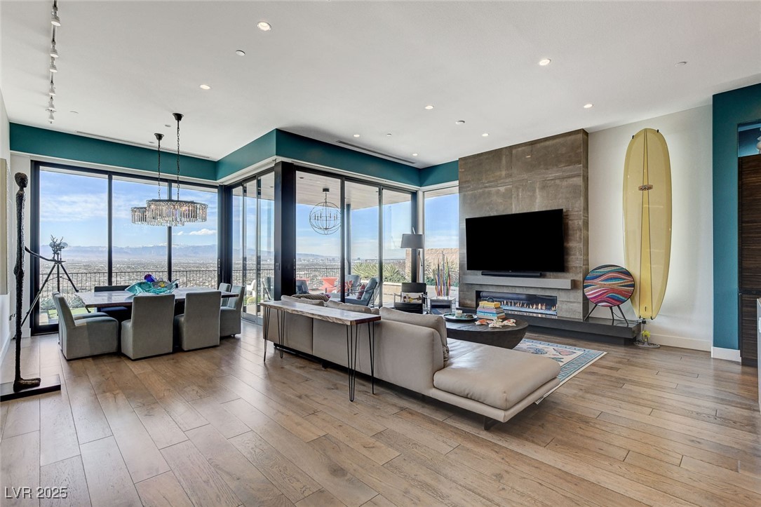 431 Tranquil Peak Court