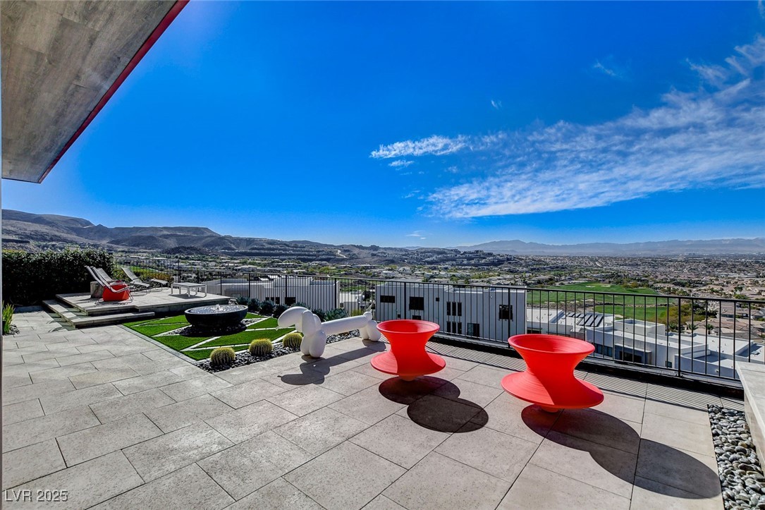 431 Tranquil Peak Court