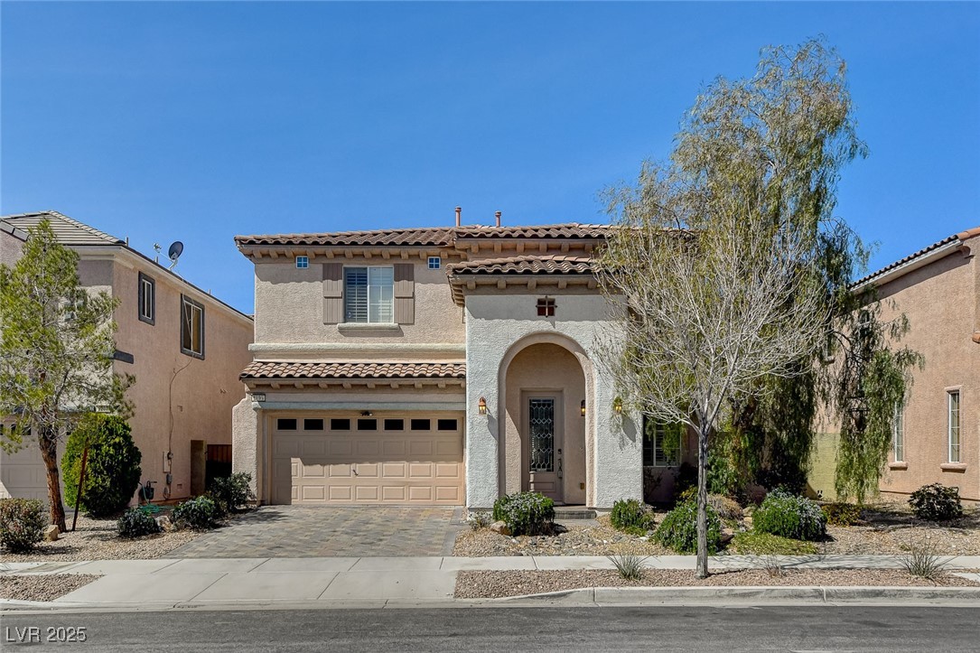 2195 Summer Home Street