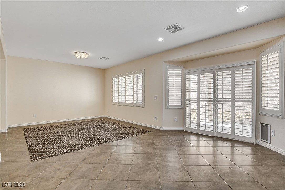 2195 Summer Home Street