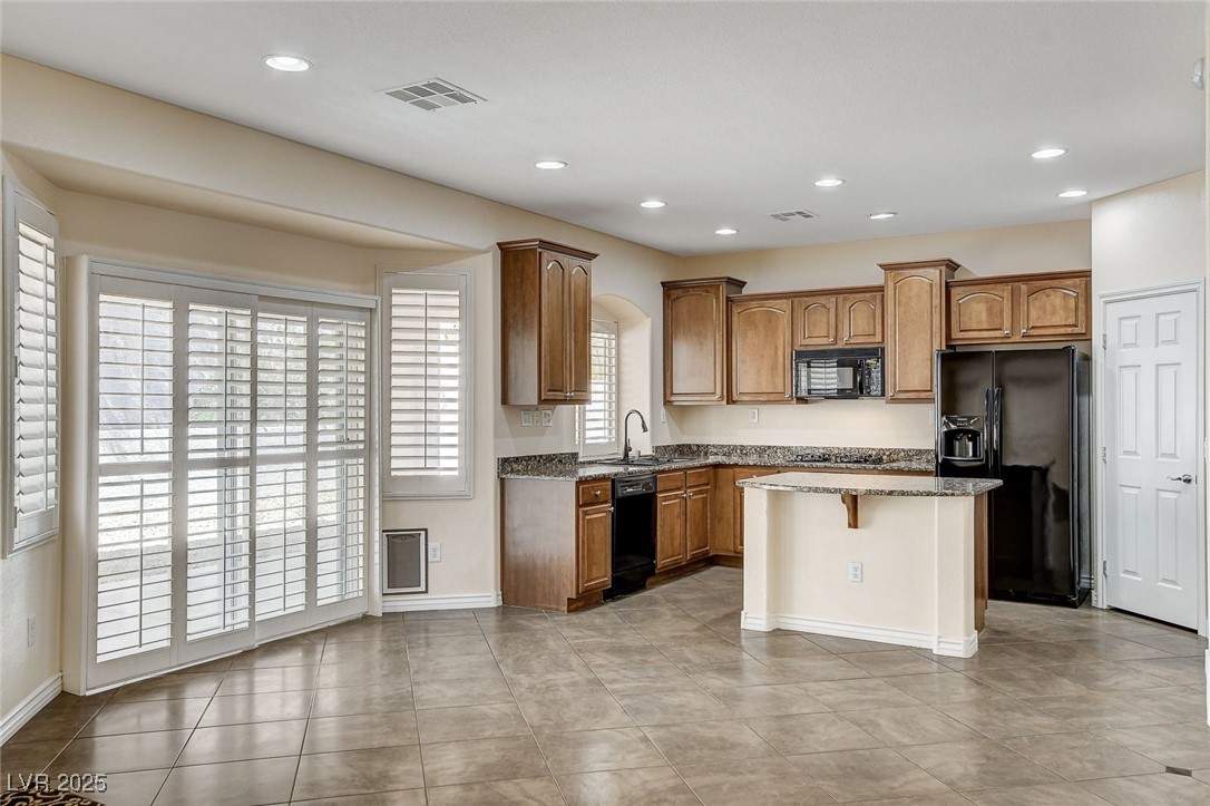 2195 Summer Home Street