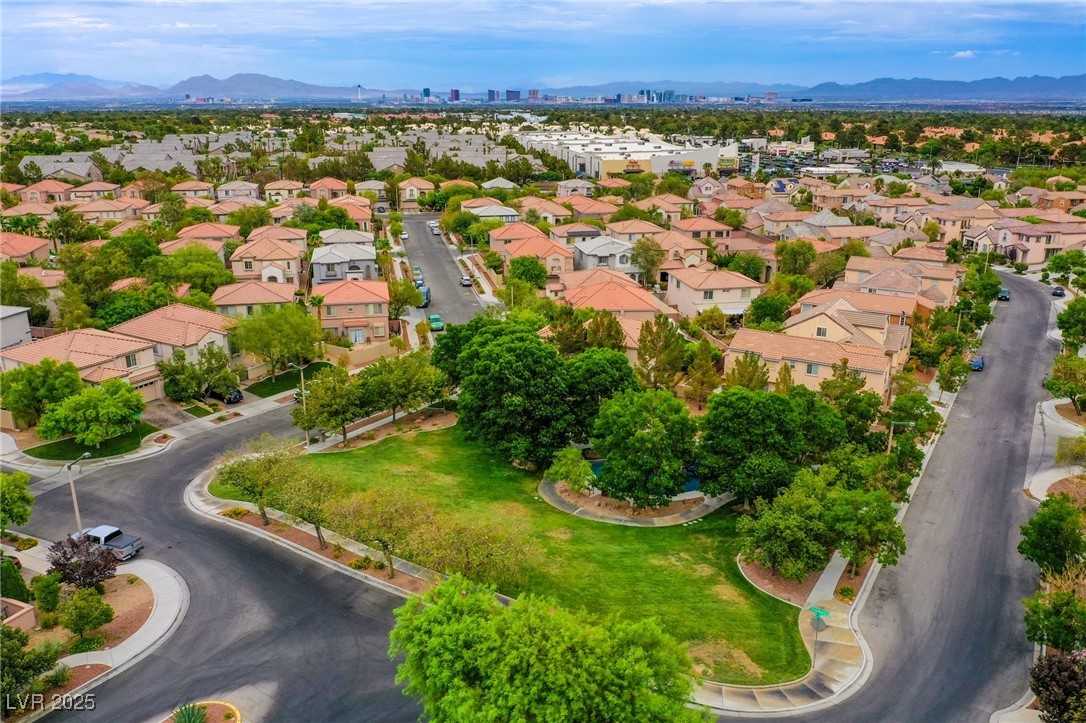 2195 Summer Home Street