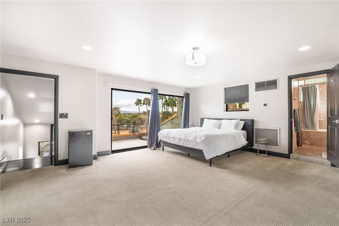 2905 La Mesa Drive