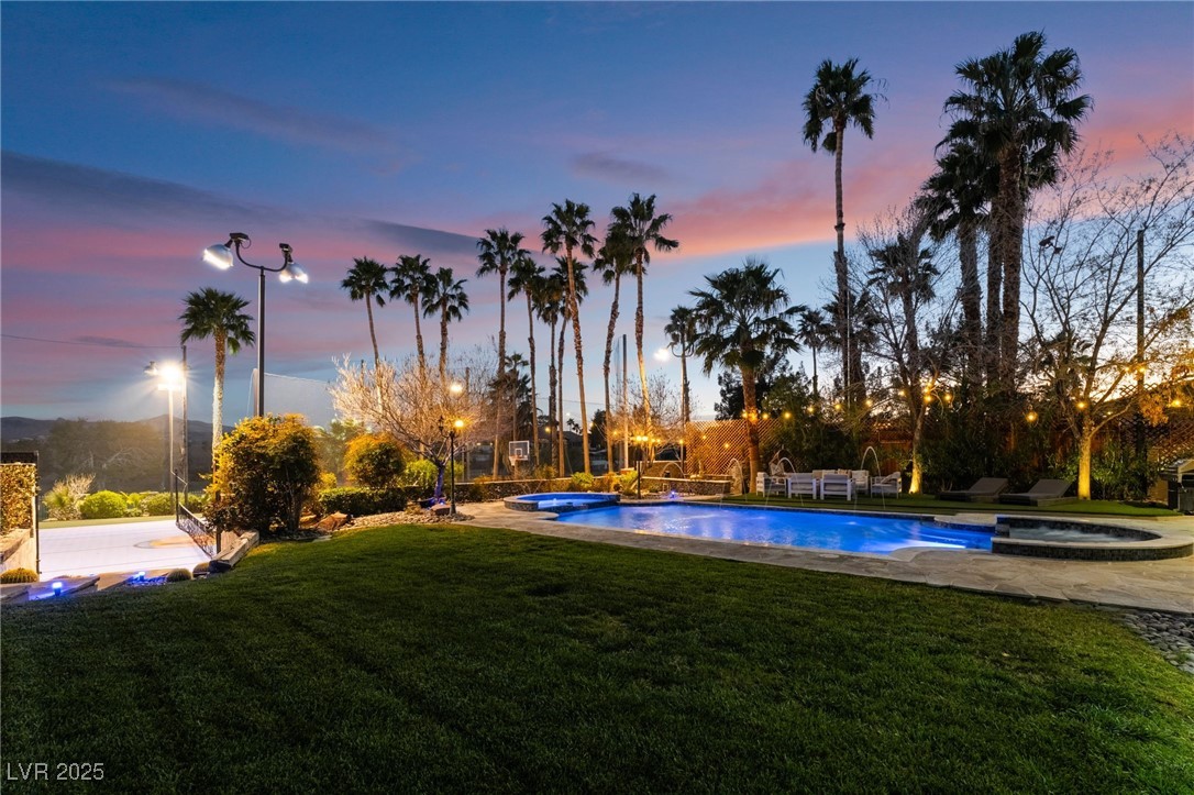 2905 La Mesa Drive