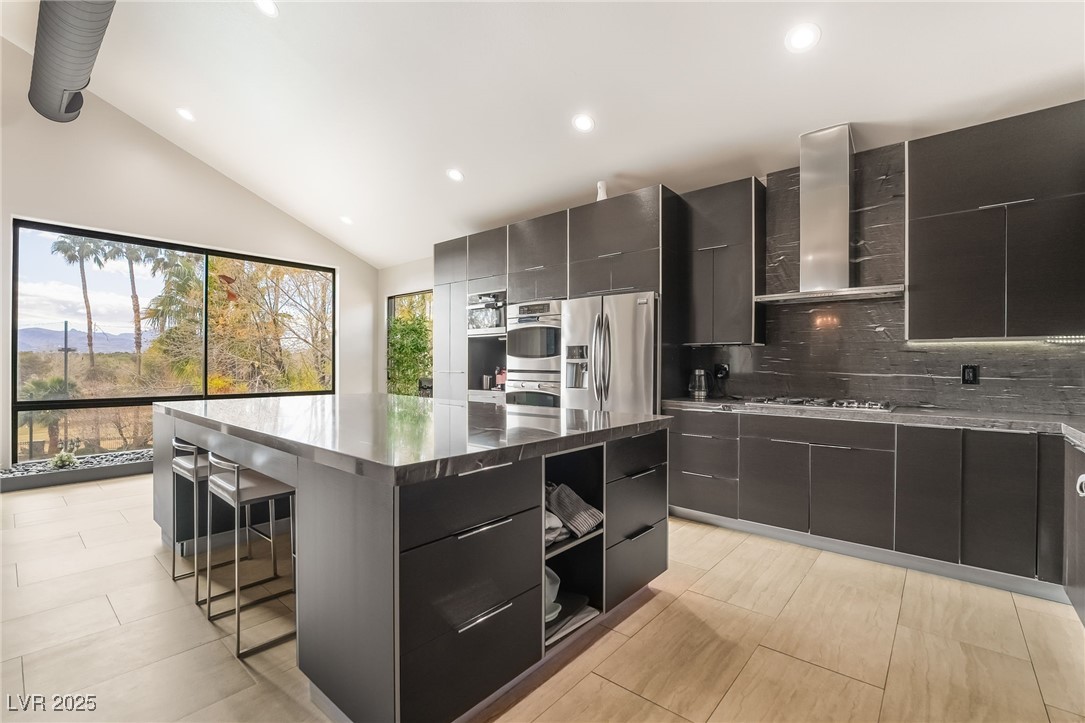 2905 La Mesa Drive