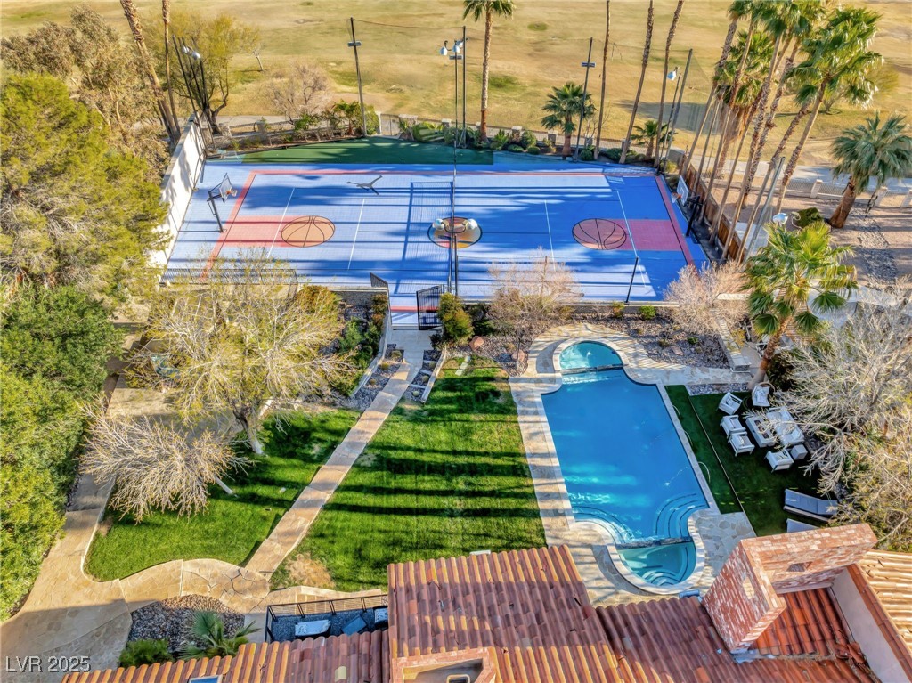 2905 La Mesa Drive