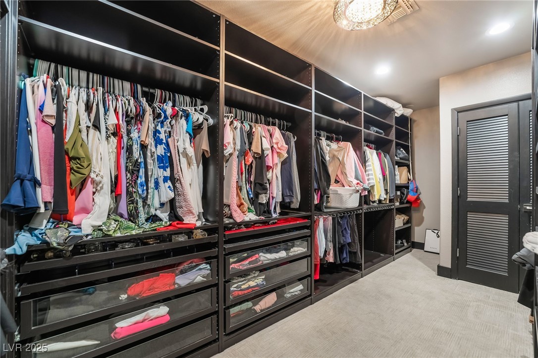2905 La Mesa Drive