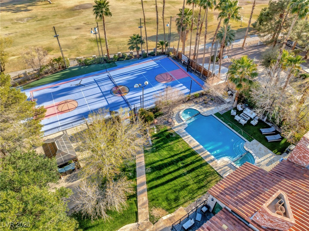 2905 La Mesa Drive