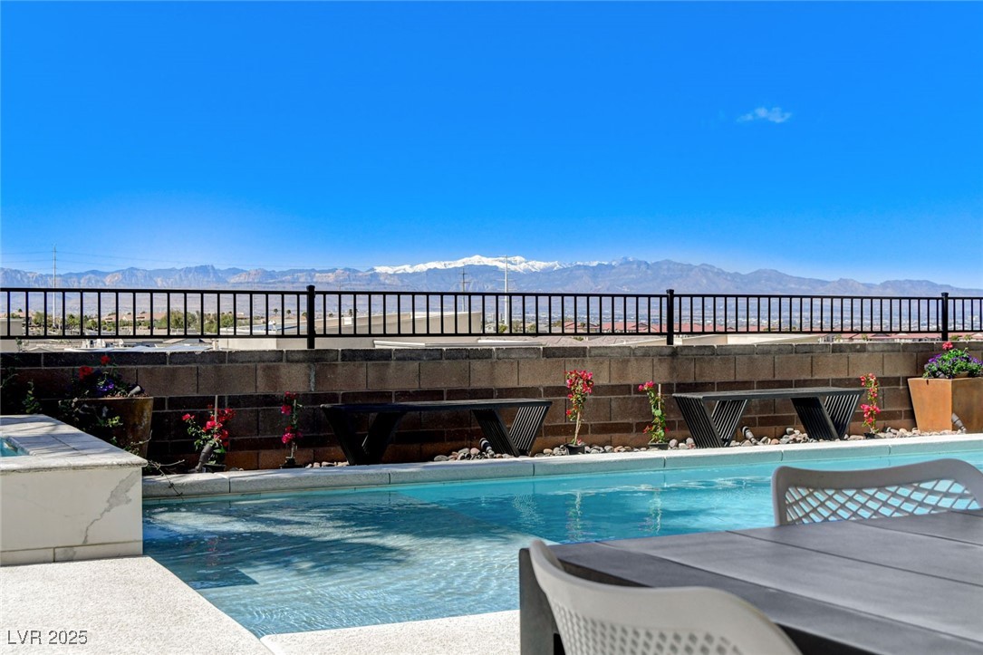 795 Glistening Light Court