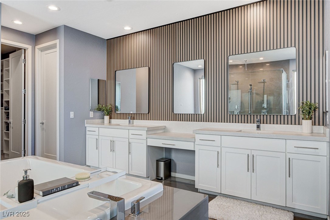 795 Glistening Light Court