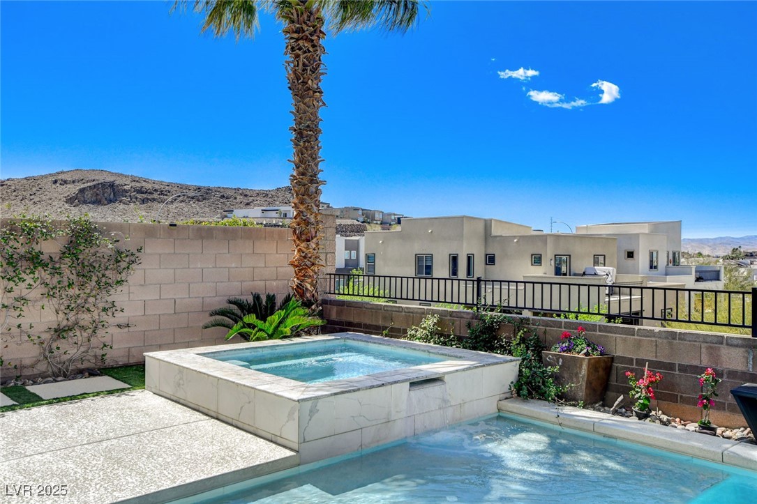 795 Glistening Light Court