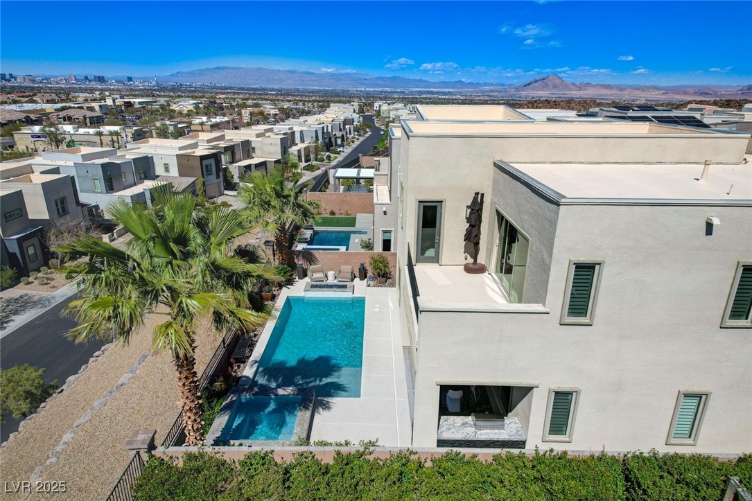 795 Glistening Light Court