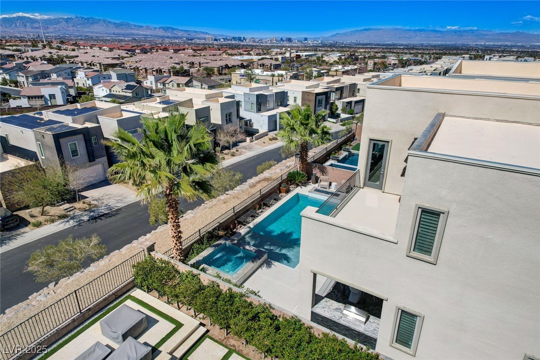 795 Glistening Light Court