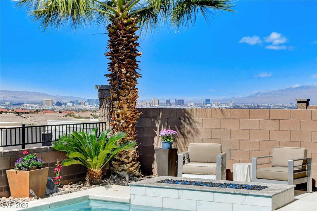 795 Glistening Light Court