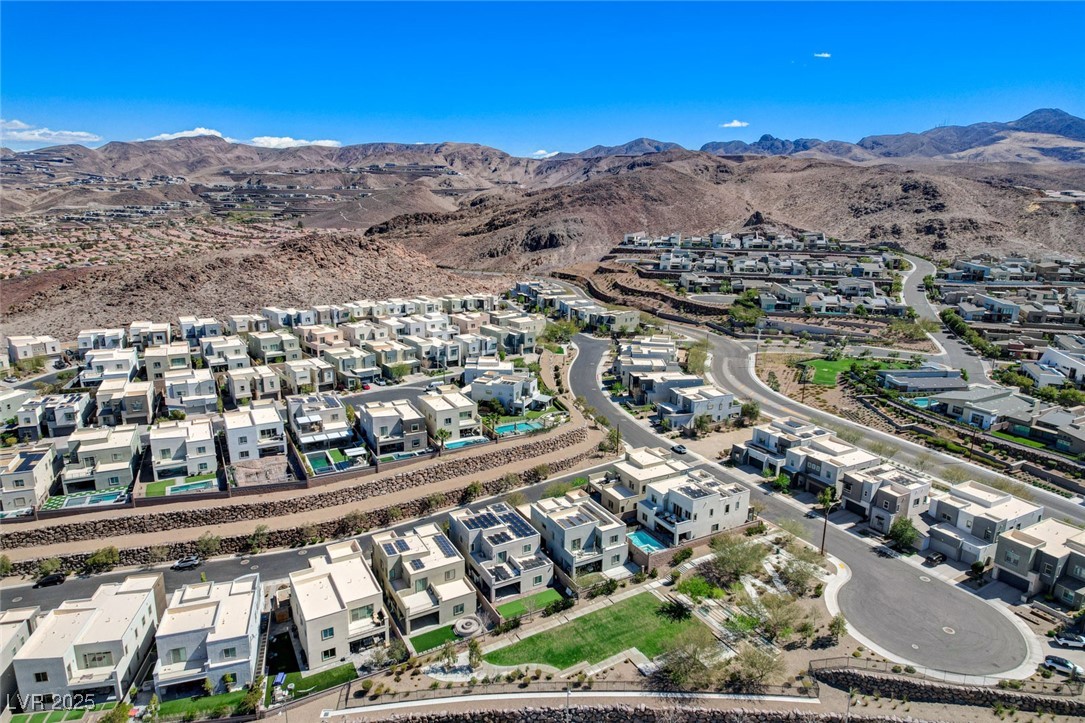 795 Glistening Light Court