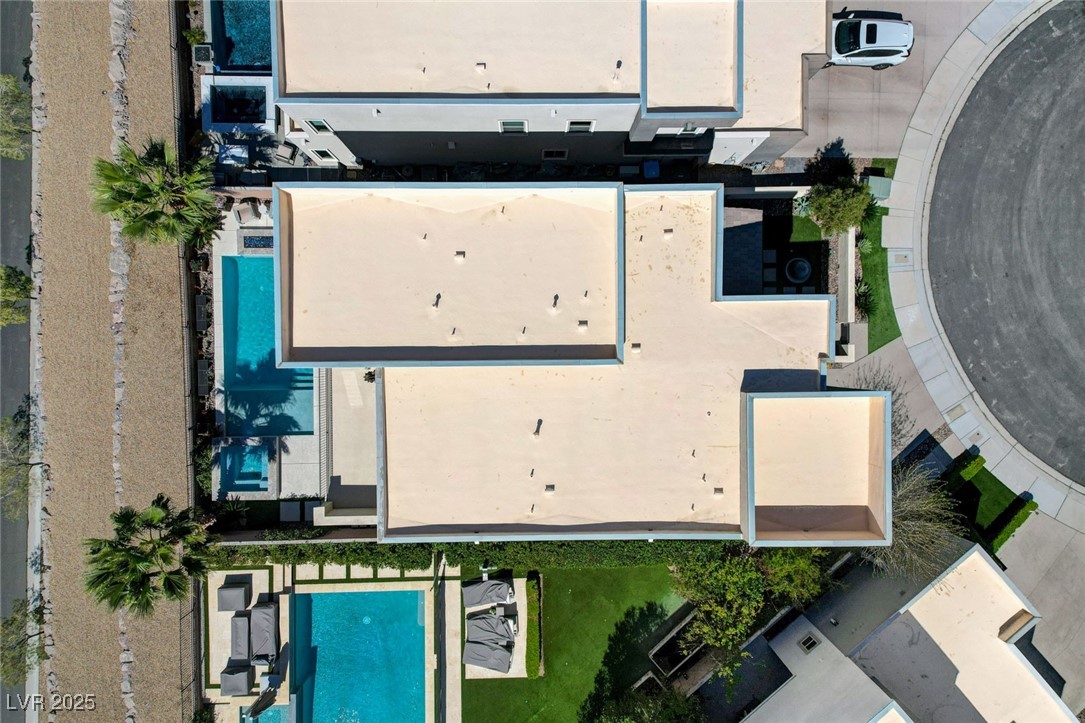 795 Glistening Light Court