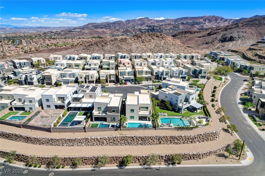 795 Glistening Light Court