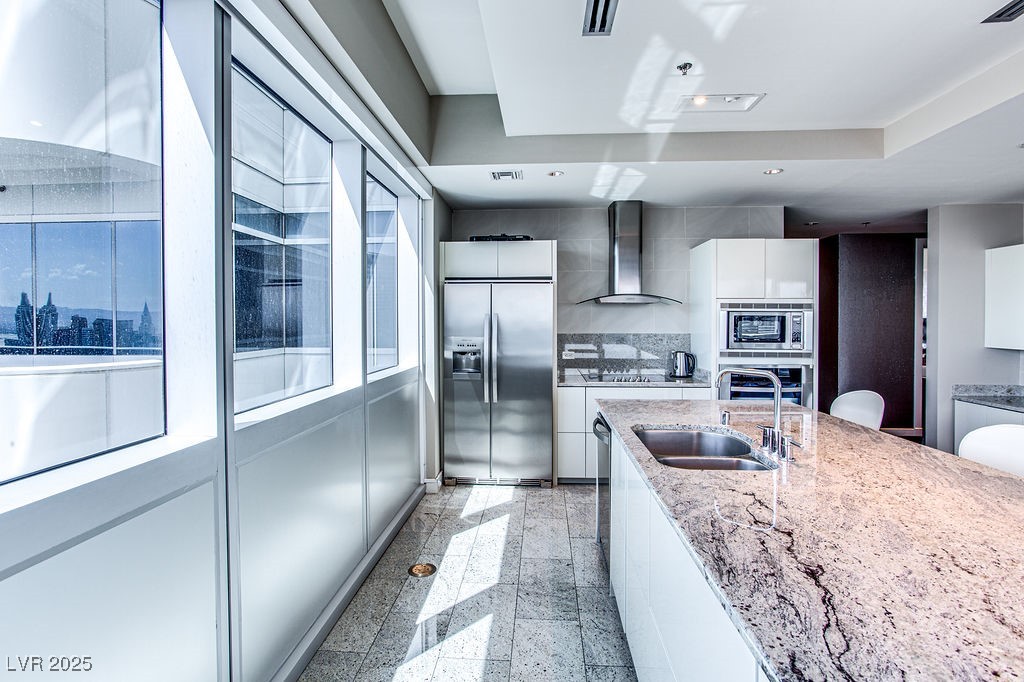 4471 Dean Martin Drive 3710