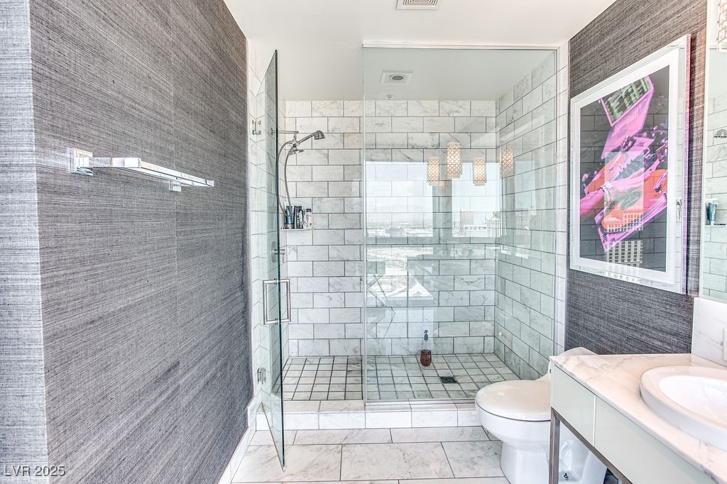 4471 Dean Martin Drive 3710