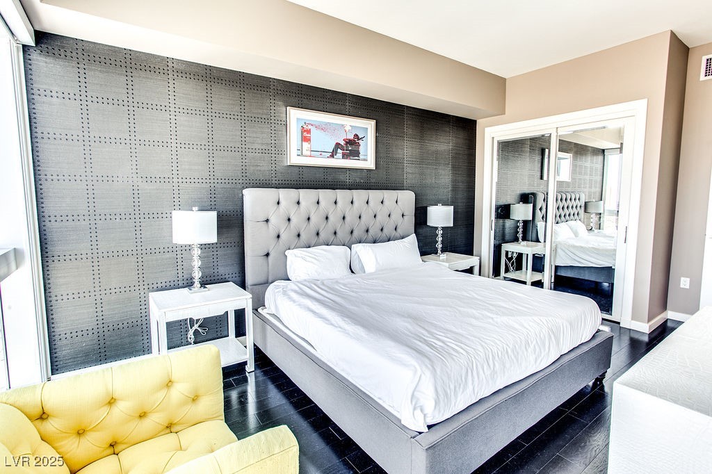 4471 Dean Martin Drive 3710