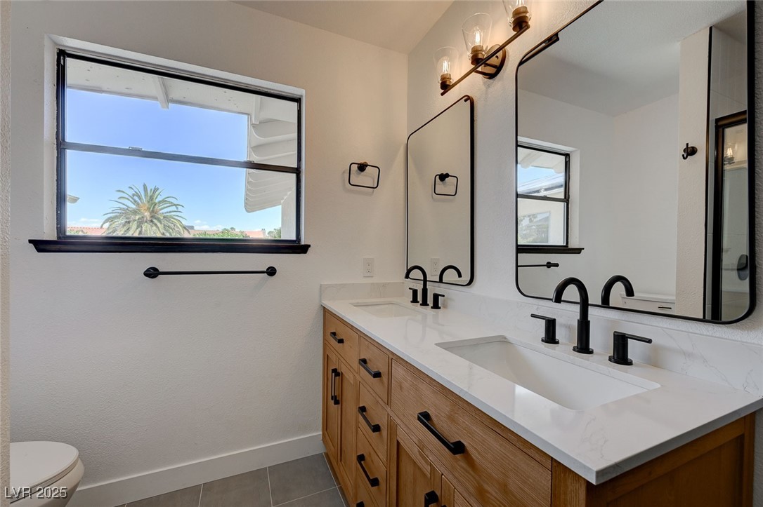 3158 High View Drive