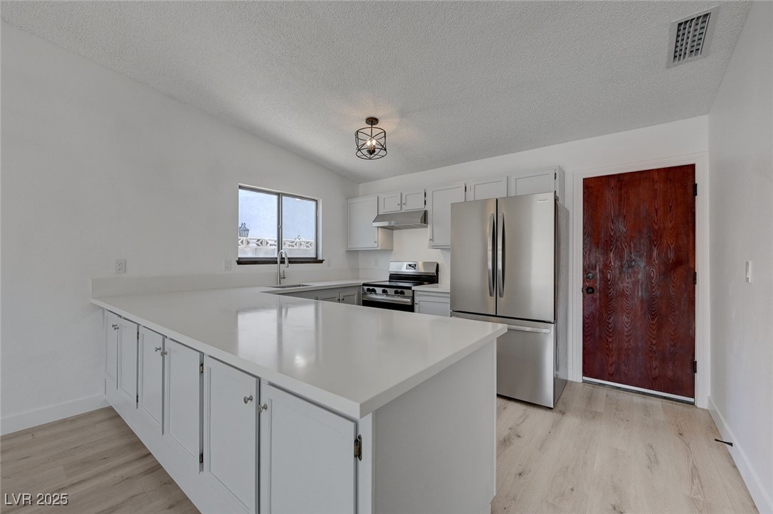 3158 High View Drive