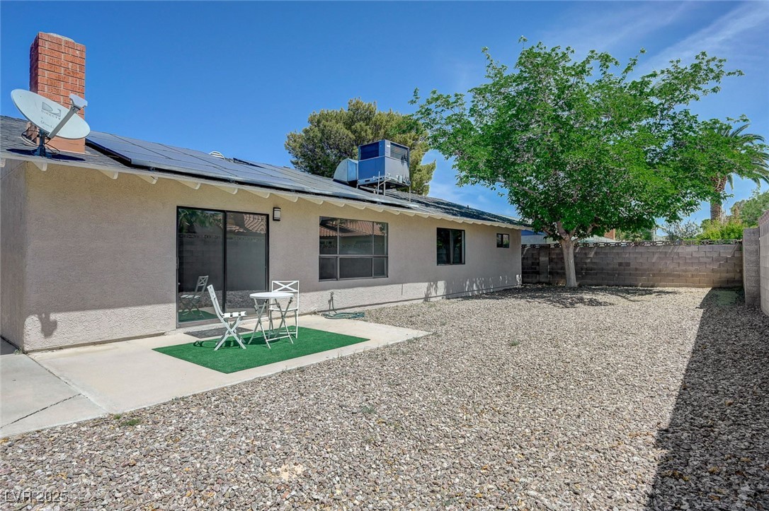 3158 High View Drive