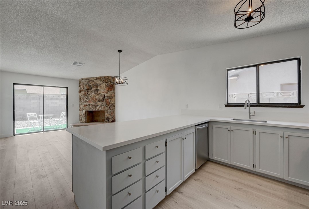 3158 High View Drive