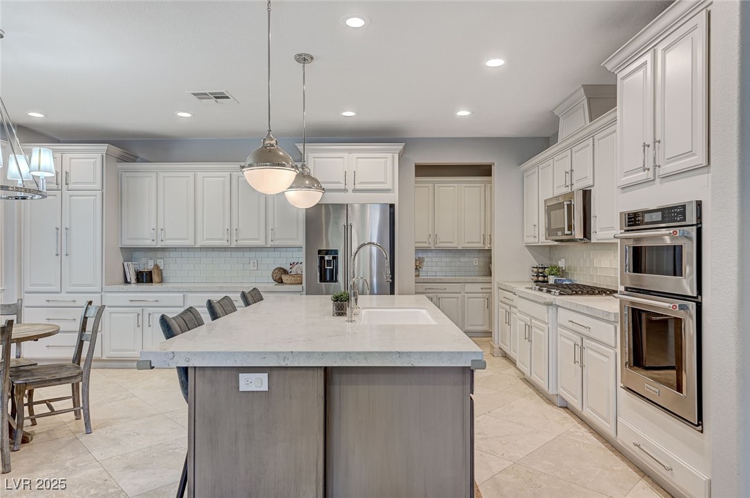 10249 Wisteria Hills Court