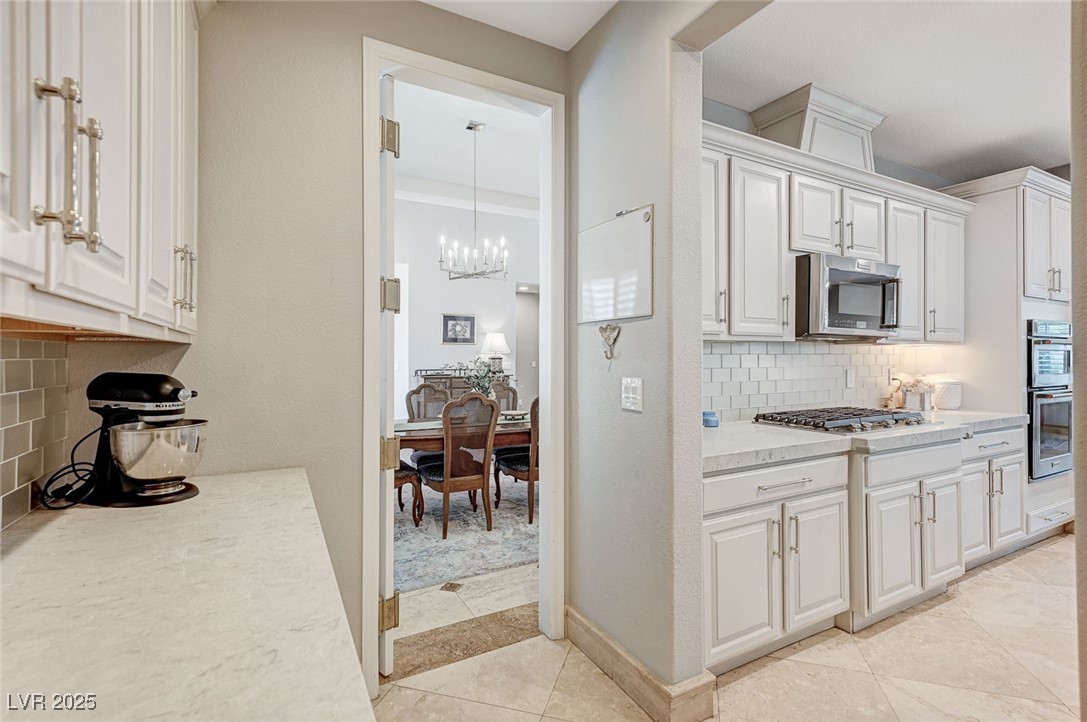 10249 Wisteria Hills Court