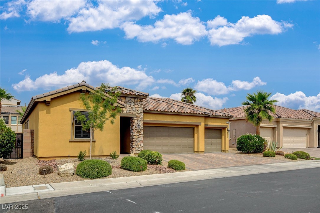 448 Via Palermo Drive