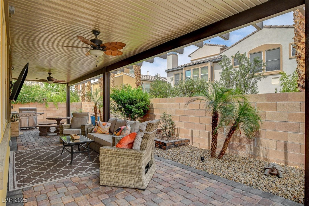 448 Via Palermo Drive