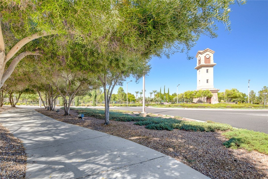 956 Baronet Drive