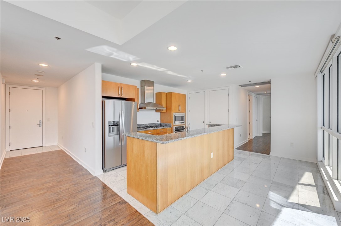 4575 Dean Martin Drive 1108