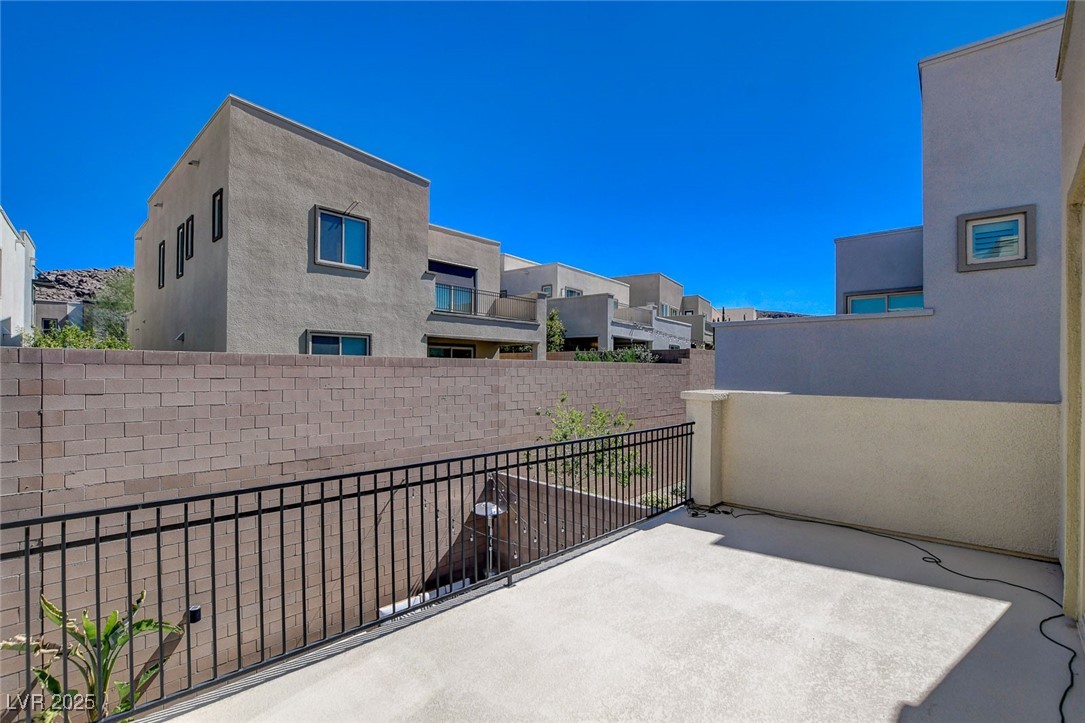 766 Glistening Light Court